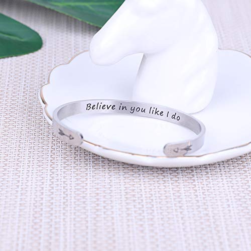 Friend Gifts for Women Funny Small Gifts for Women Best Friend Birthday Female Friendship Gifts for Women Friends Bestie BFF Sister Woman Her - Fun Hidden Message Bracelet