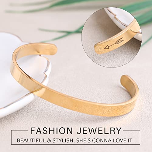 Friend Gifts for Women Funny Small Gifts for Women Best Friend Birthday Female Friendship Gifts for Women Friends Bestie BFF Sister Woman Her - Fun Hidden Message Bracelet