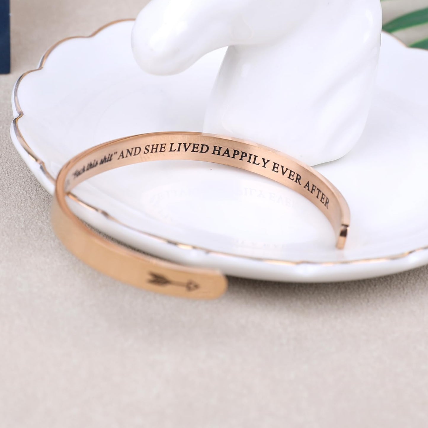 Friend Gifts for Women Funny Small Gifts for Women Best Friend Birthday Female Friendship Gifts for Women Friends Bestie BFF Sister Woman Her - Fun Hidden Message Bracelet